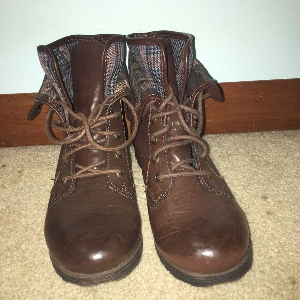 leather boots! NWOT